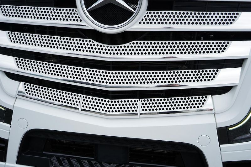 Mercedes-Benz Actros (2023) L / 1848 / E 6 / MP 5 / ACC /  - fotka 24 z 52