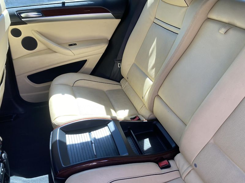 BMW X6 4.0D 4x4 310PS FULL CZ DPH 1A! - fotka 108 z 166