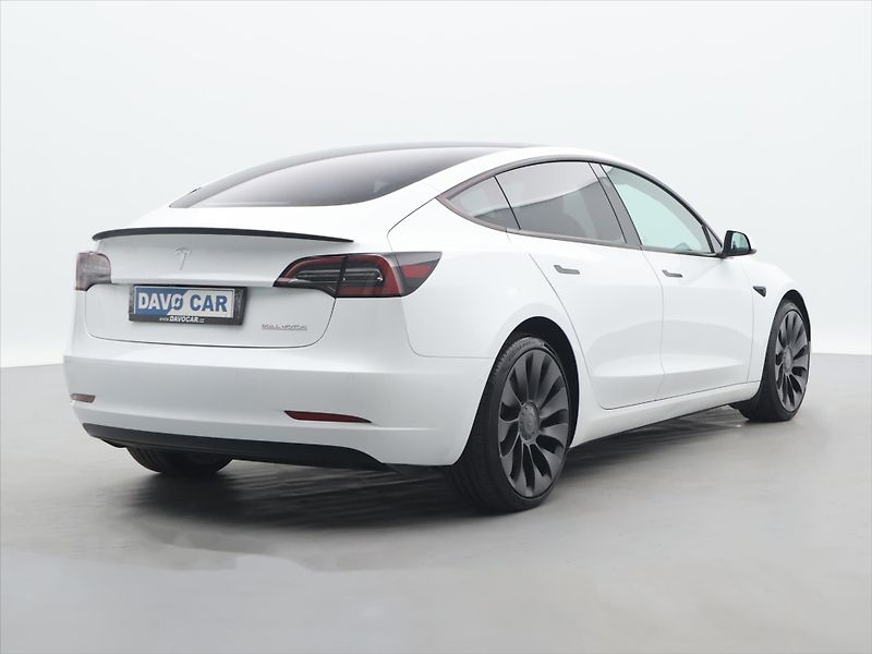 Tesla Model 3 LR 4WD Performance SOH 99% - fotka 7 z 28