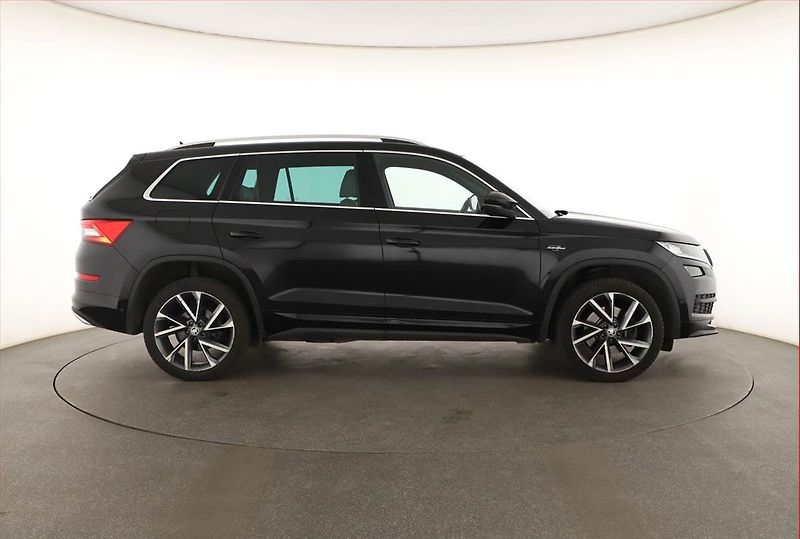 Škoda Kodiaq (2021) Laurin&Klement 2.0 TDI - fotka 6 z 20