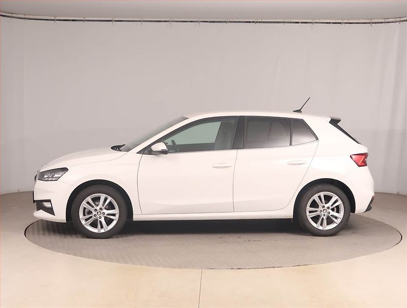 Škoda Fabia (2025) 1.0 TSI, Top Selection, FullLe - fotka 3 z 18