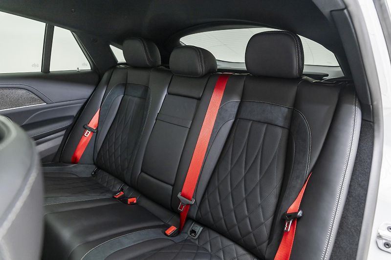 Mercedes-Benz GLE 53 AMG 4M kupé*Karbon*Premium+ - fotka 9 z 41