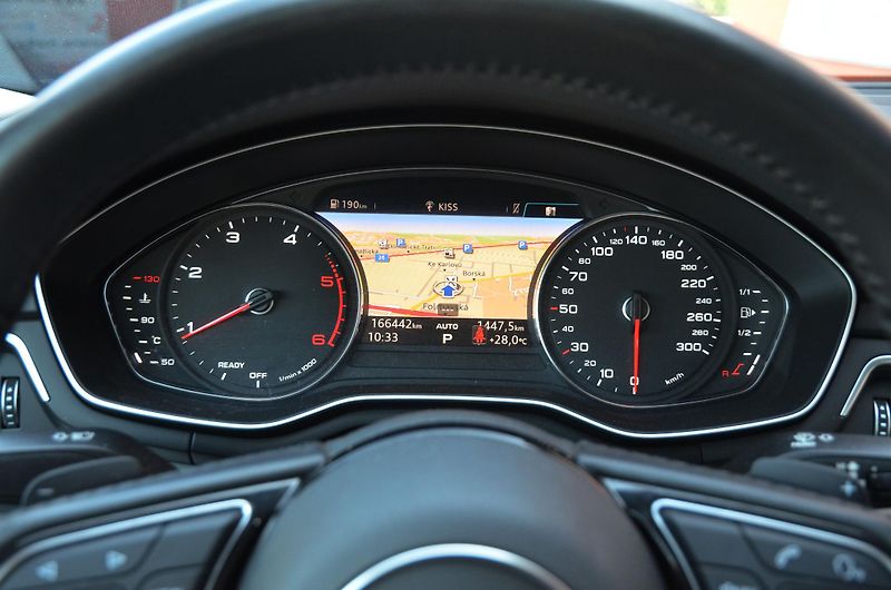 Audi A5 (2019) 2.0 TDi 140kW AT / Bi-XENON - fotka 24 z 36