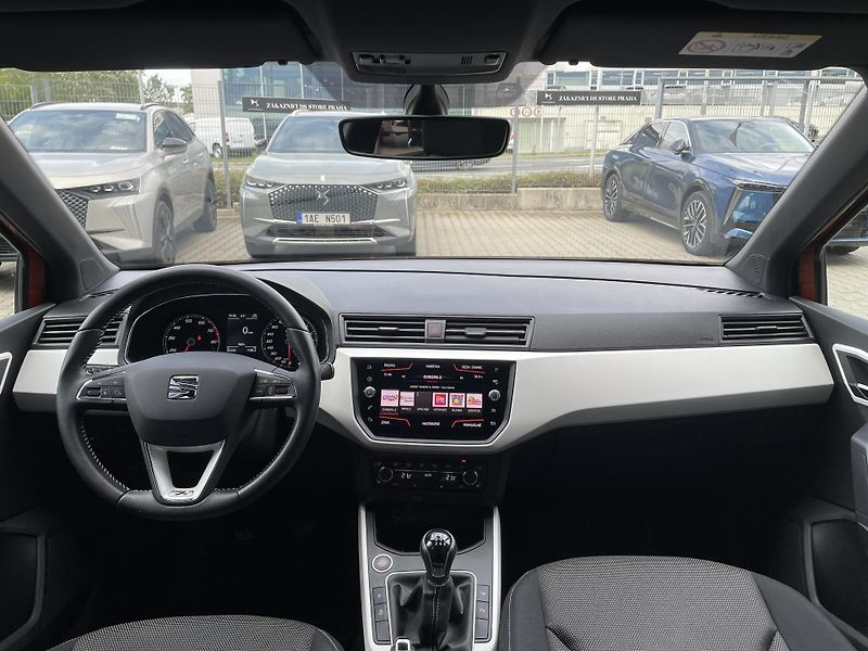 Seat Arona XCELLENCE 1.0 TSI 85 kW  - fotka 2 z 25