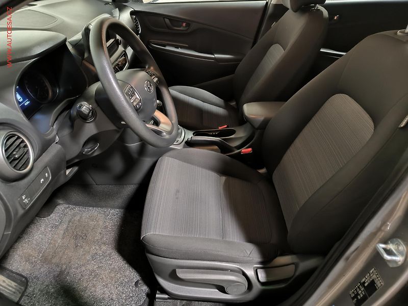 Hyundai Kona (2018) 1.0 T-GDi, LED, AC - fotka 9 z 17