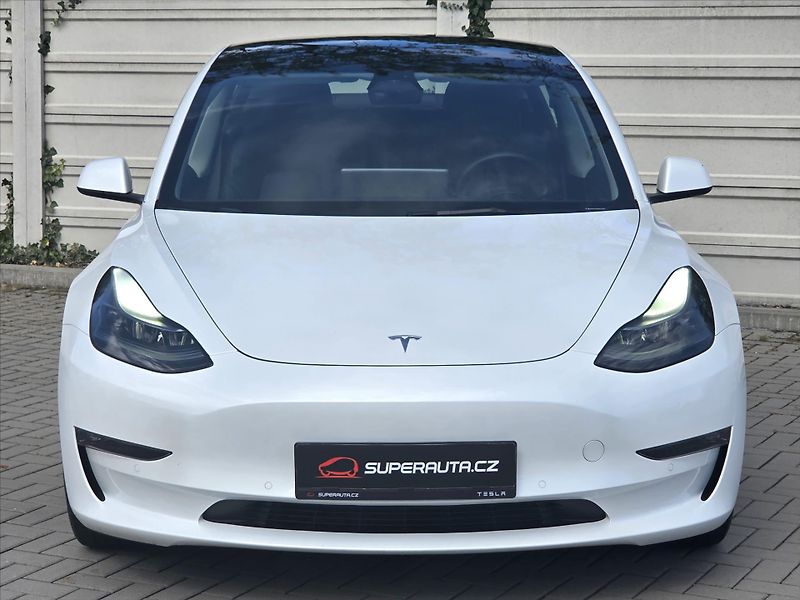 Tesla Model 3 0,0 LR 4x4 SOH 91% NEHAVAR. 1. - fotka 2 z 21