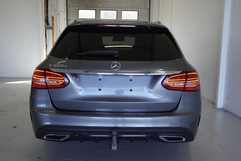 Mercedes-Benz Třídy C (2019) C300 2,0D AMG-LINE AUTOMAT - fotka 6 z 27