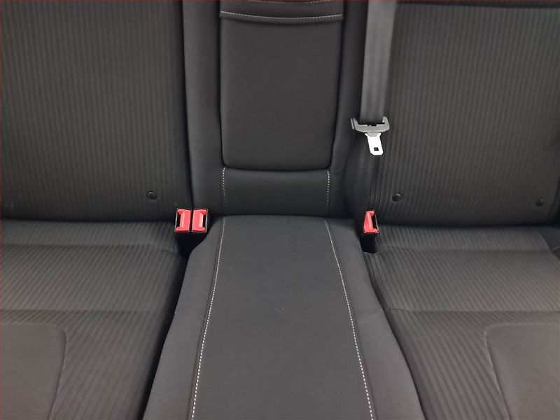 Ford Focus (2011) 1.6 TDCi, po STK, Tažné - fotka 10 z 15