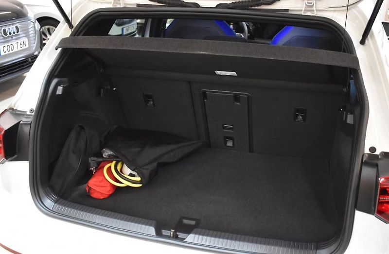 Volkswagen Golf GTE 1.4 TSI ACT Matrix BLIS - fotka 5 z 22