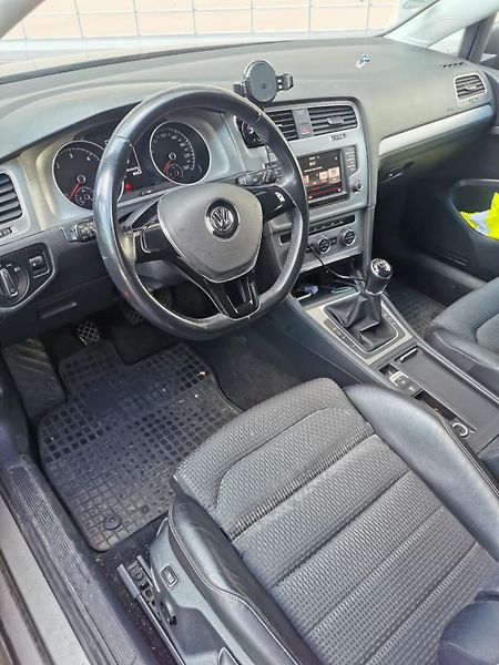 Volkswagen Golf (2015) - fotka 3 z 10