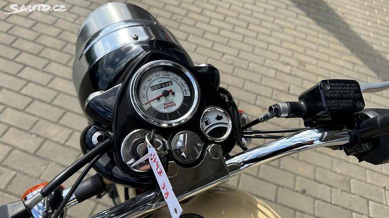 Royal Enfield Bullet Classic EFI 500 25t.km - fotka 12 z 16