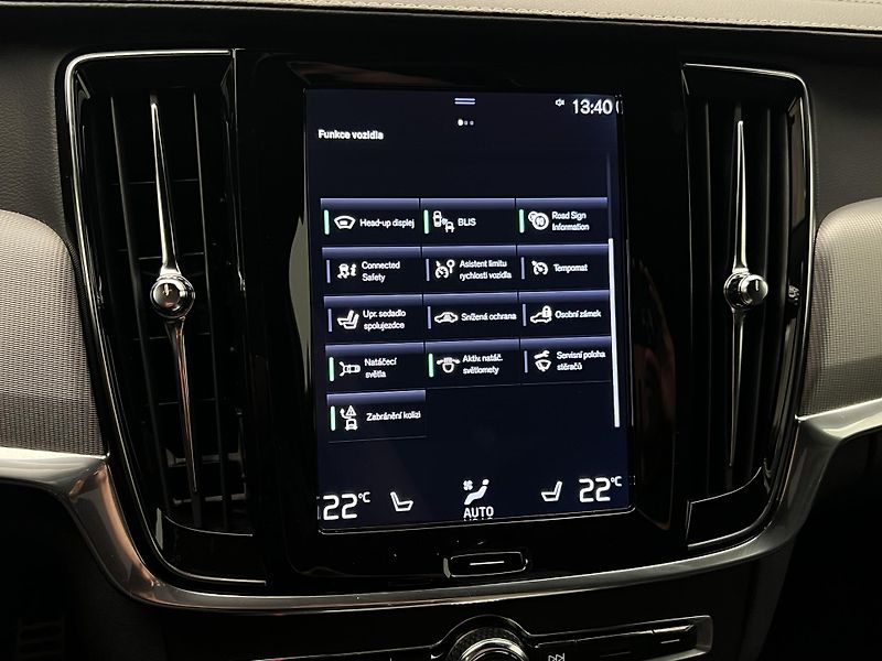 Volvo S90 D5 AWD R-DESIGN AUT - fotka 30 z 41