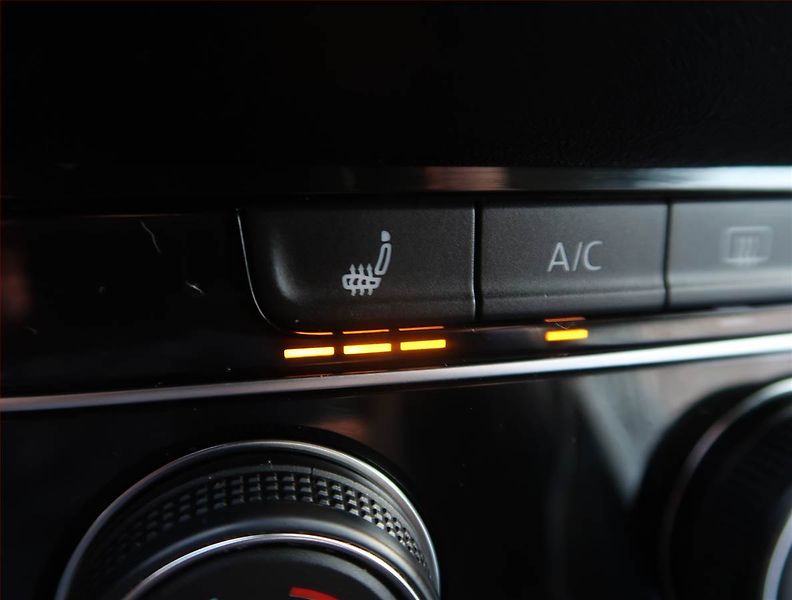 Volkswagen Arteon (2020) R-line 2.0 TDI - fotka 23 z 25