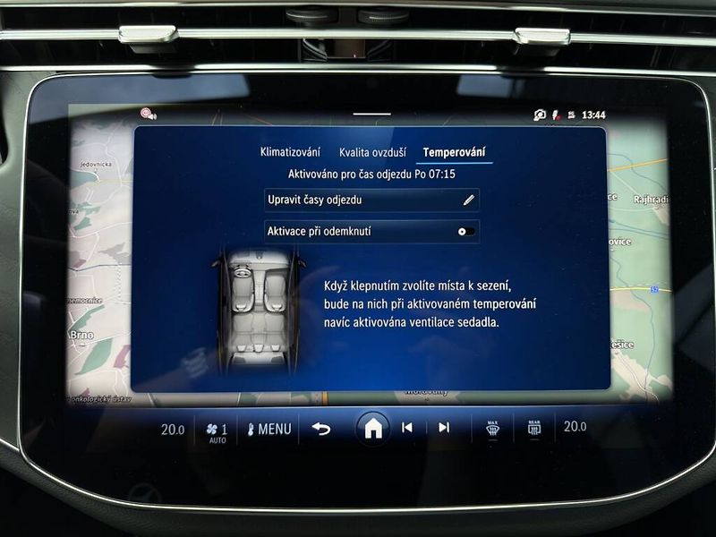 Mercedes-Benz Třídy E (2025) 300 de 4MATIC - fotka 21 z 28