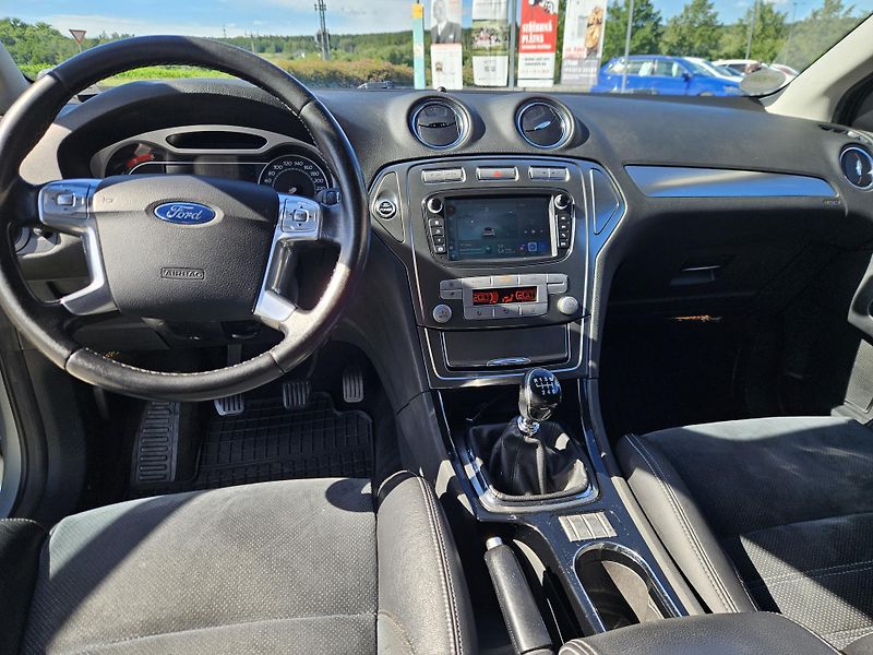 Ford Mondeo (2008) 2L TDCI 103KW, MAX VÝBAVA  - fotka 14 z 31