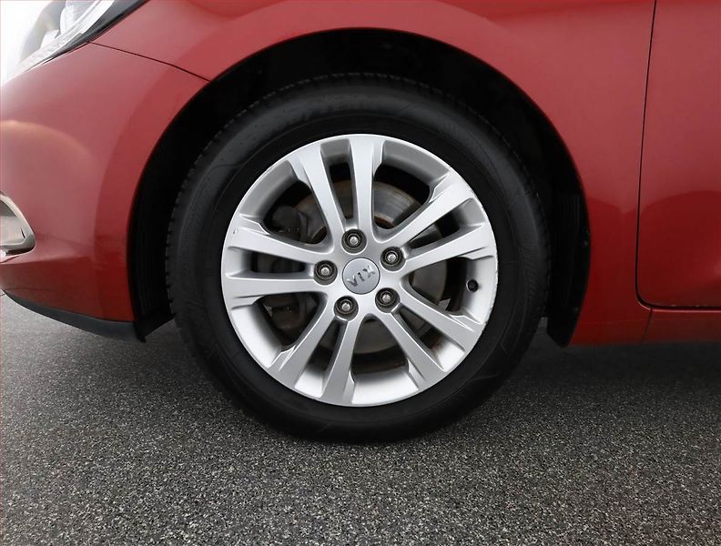 Kia Ceed (2014) 1.6 CRDi, ČR,1.maj, Serv.kniha - fotka 17 z 17