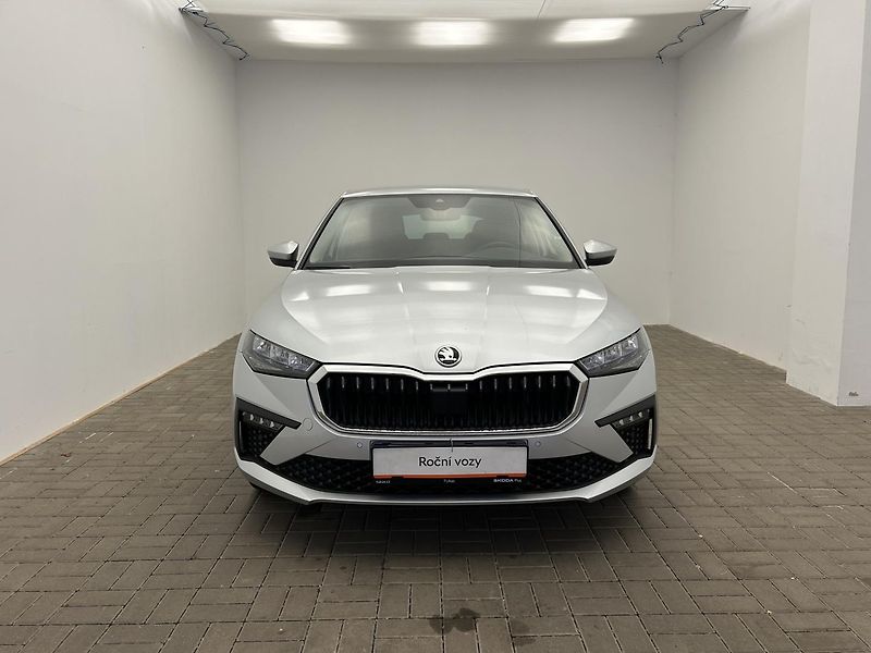Škoda Scala 1.0 TSI Top selection - fotka 4 z 24