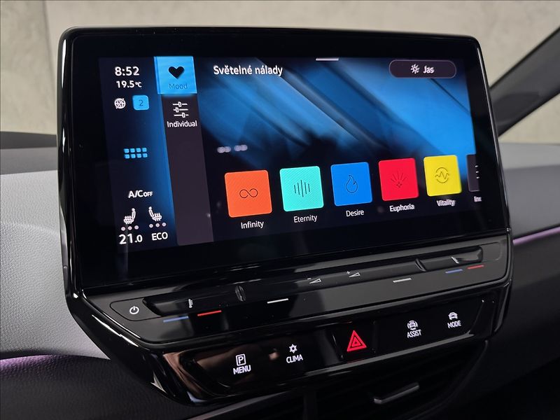 Volkswagen ID.3 Pro S 82kWh Sportpaket HUD - fotka 41 z 50