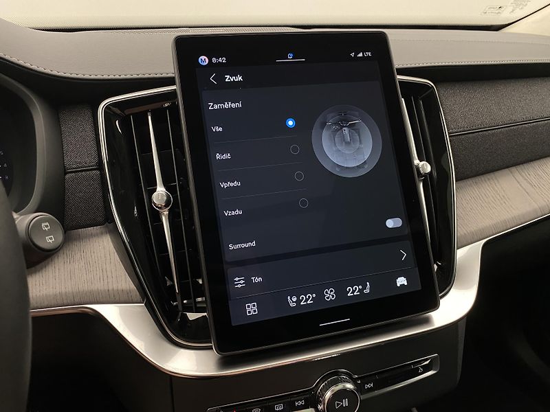 Volvo XC90 (2026) B5 AWD AUT BRIGHT ULTRA 7míst - fotka 60 z 71