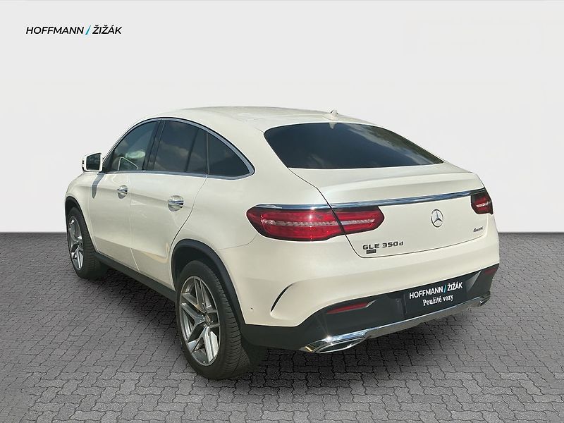 Mercedes-Benz GLE 350 d AMG 4MATIC - fotka 7 z 25