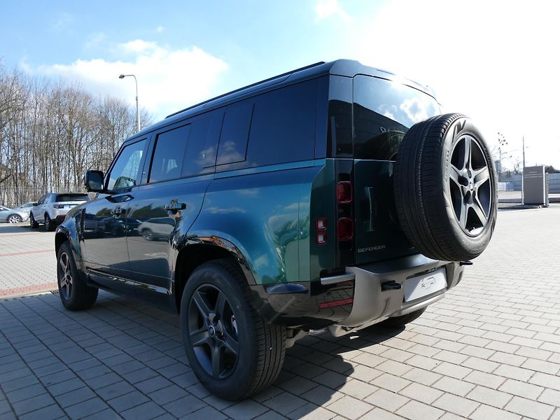 Land Rover Defender (2026) 110 3,0 X-Dynamic SE D200 - fotka 8 z 37