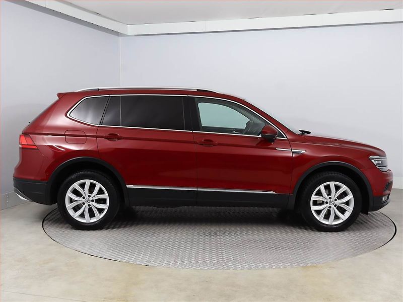 Volkswagen Tiguan Allspace (2019) Comfortline 1.5 TSI - fotka 6 z 18