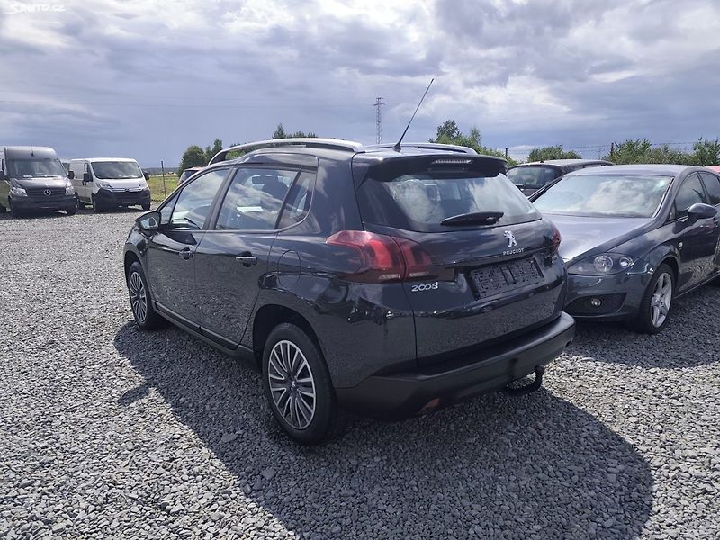 Peugeot 2008 (2016) - fotka 4 z 32