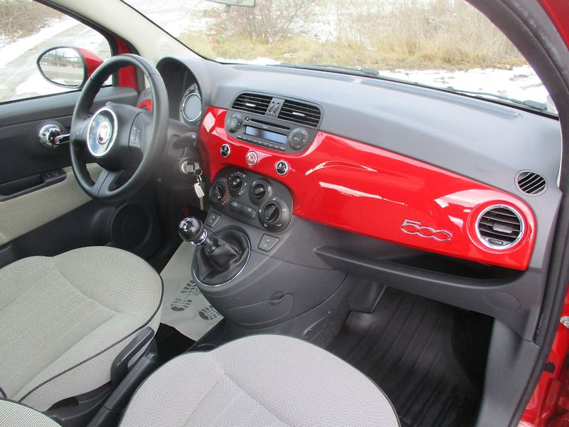 Fiat 500 1.2i LOUNGE L+Z PNEU*SERVIS* - fotka 26 z 43