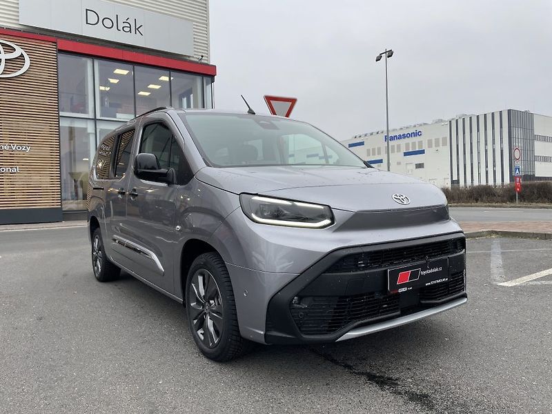 Toyota ProAce City Verso 1.5D 130k Long VIP ODBĚR 1/27 - fotka 1 z 30