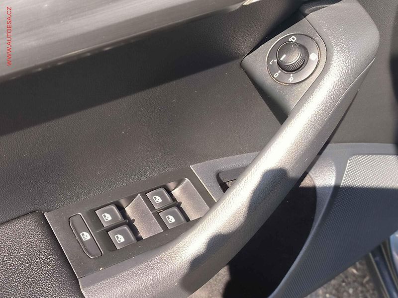 Škoda Octavia (2020) 1.5 TSi, Edition, DSG, TZ, - fotka 19 z 21