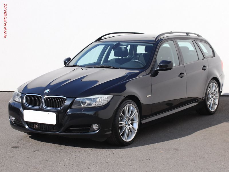 BMW Řada 3 (2009) 2.0 D 320d, ČR, AC, TZ - fotka 3 z 3