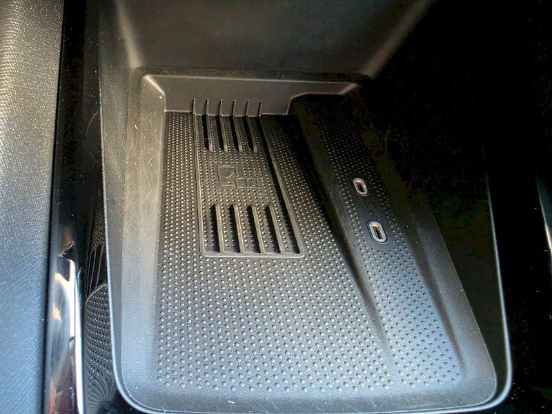 Škoda Octavia (2025) COMBI 2,0TDI 110KW DSG Exclusi - fotka 18 z 35