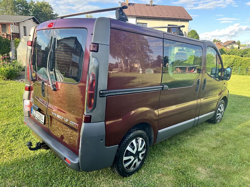 Opel Vivaro 1.9CDTI 74KW,5 MÍST,KLIMA,TZ - fotka 7 z 39