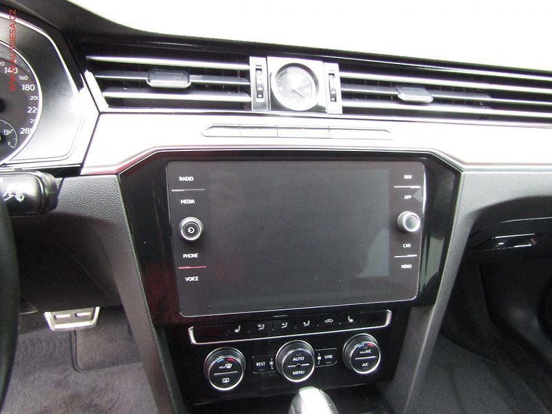 Volkswagen Arteon (2017) 2.0 TDi, Elegance, DSG - fotka 15 z 22