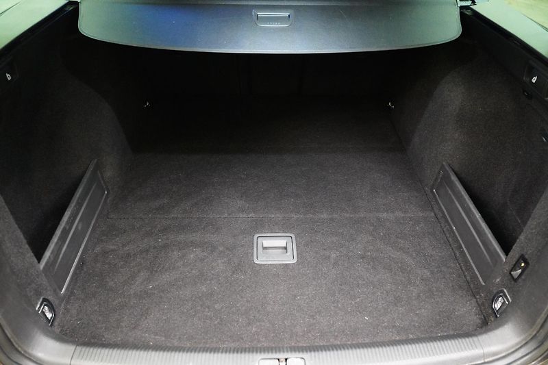 Volkswagen Passat - fotka 29 z 29