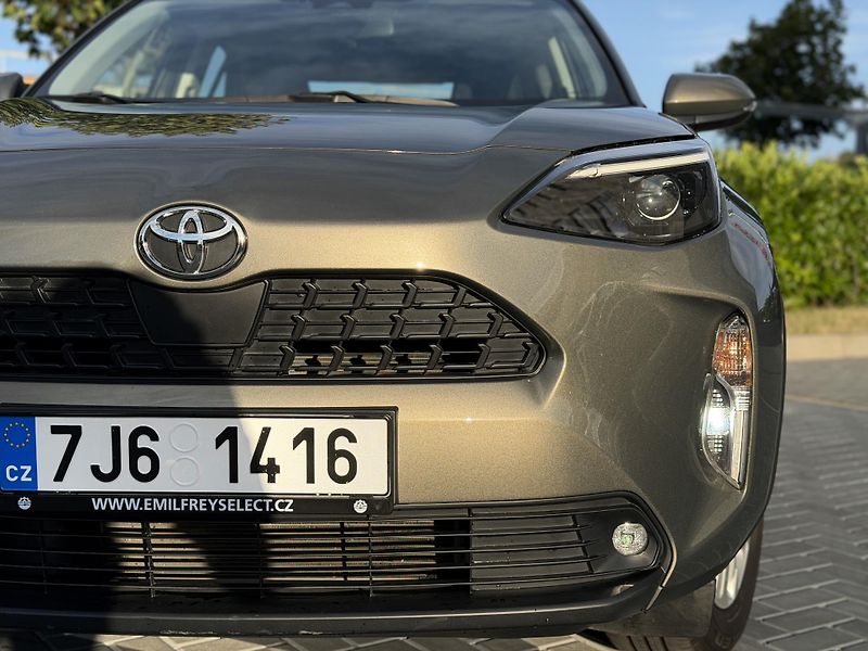 Toyota Yaris Cross (2024) 1.5 92 kw/automat/záruka - fotka 7 z 22