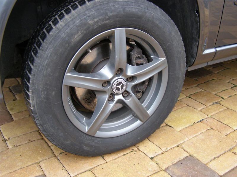 Mercedes-Benz Vito 2,2   4x4 MINIBUS - fotka 10 z 24