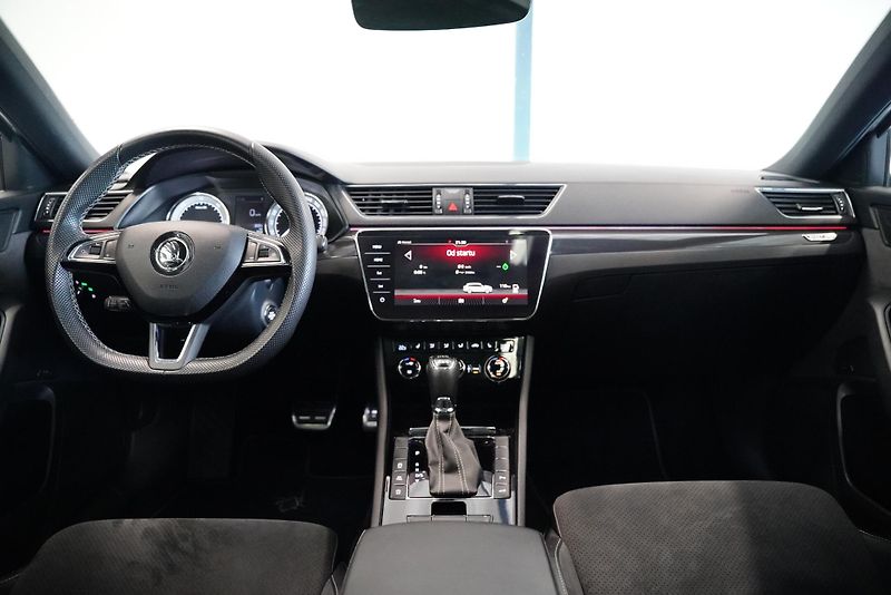 Škoda Superb - fotka 5 z 29
