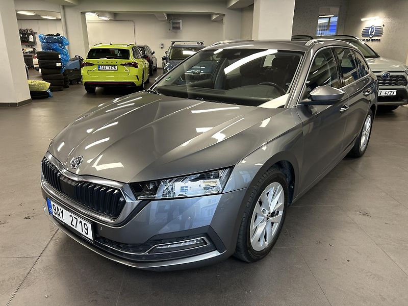 Škoda Octavia (2023) 1.5TSi Style Plus Matrix ACC - fotka 2 z 26