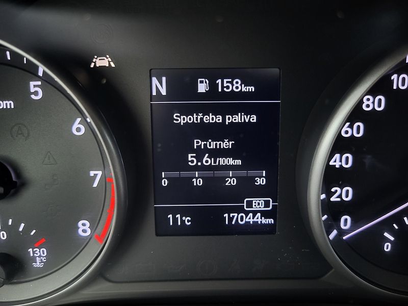 Hyundai i30 FASTBACK 1.5 T-GDI mHEV 118kW - fotka 11 z 47