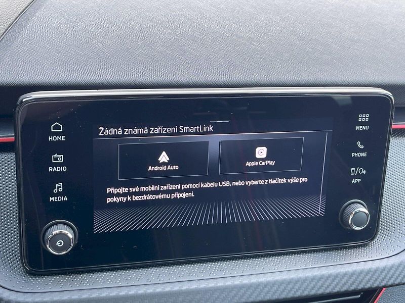 Škoda Kamiq (2025) 1.0 TSI 85 kW DSG Monte Carlo - fotka 18 z 34
