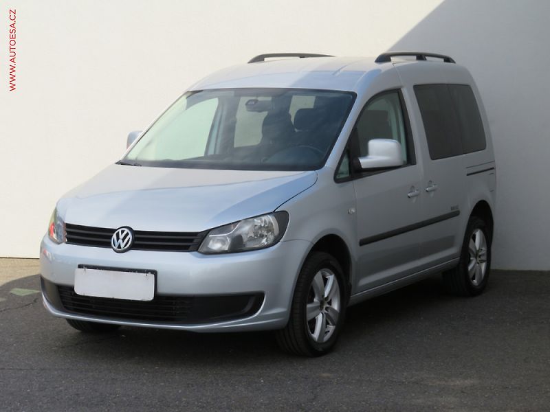 Volkswagen Caddy (2014) 1.6TDi MAXi 7míst, Soccer - fotka 3 z 3