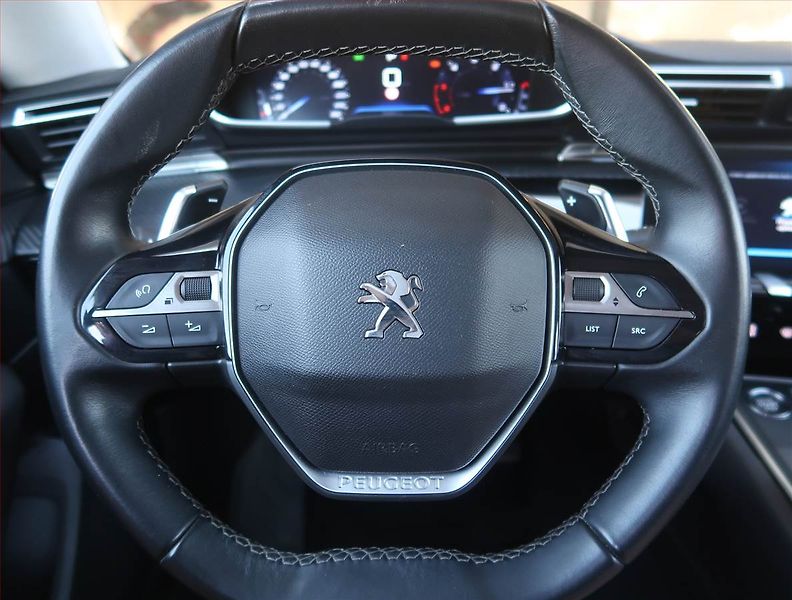 Peugeot 508 (2019) 1.5 BlueHDi, Automat - fotka 17 z 22