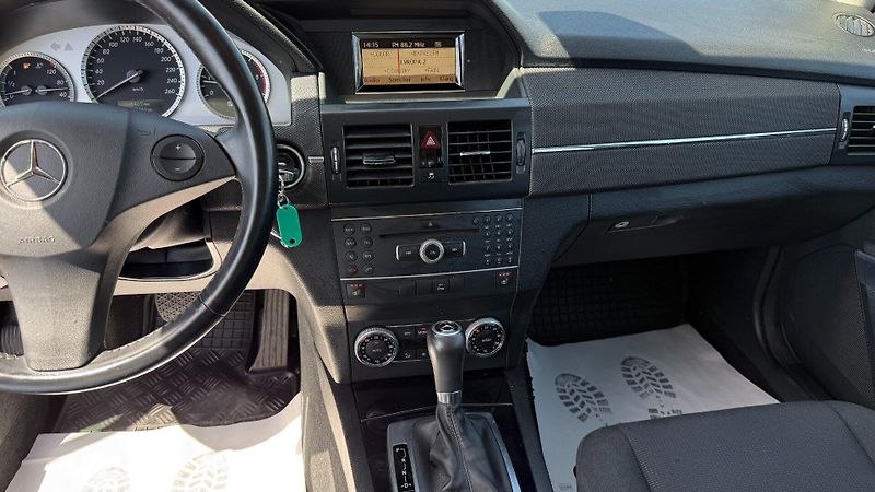 Mercedes-Benz GLK (2011) 250CDi 150kW*4Matic*Tažné* - fotka 15 z 23