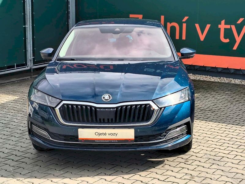 Škoda Octavia (2021) STYLE 1.5TSI 110KW M-HEV DSG C - fotka 22 z 24