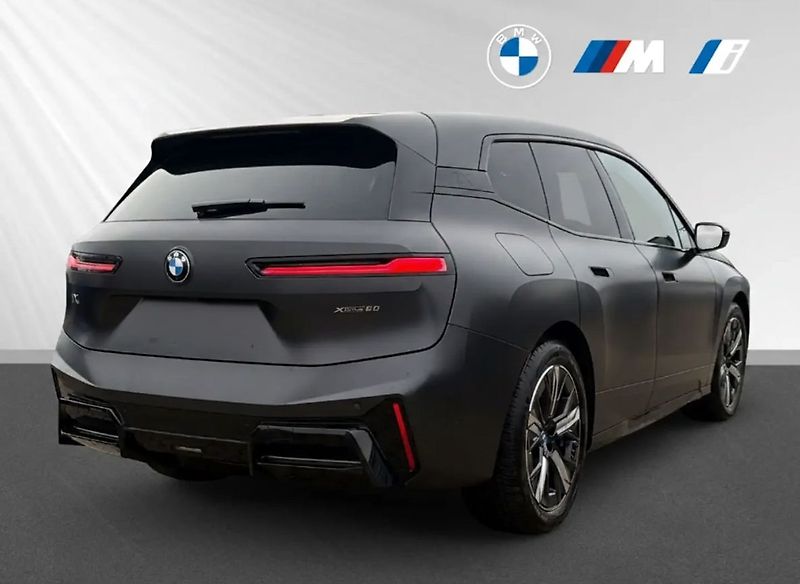 BMW Ostatní (2025) 60/M-Sport/HUD/H&K/pano/360° - fotka 3 z 5