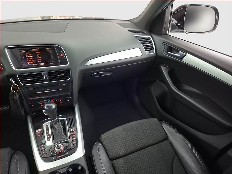 Audi Q5 (2010) 3.0 TDI, 4X4, Automat, Kůže - fotka 8 z 14