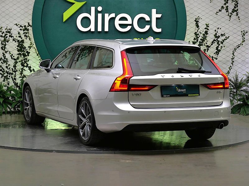 Volvo V90 - fotka 7 z 25