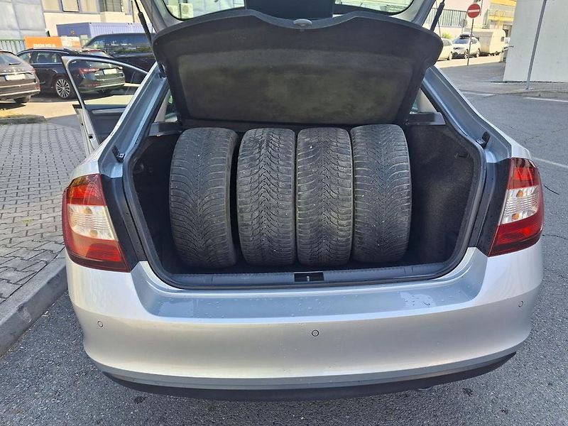 Škoda Rapid TDi 6AZ8285 - fotka 19 z 28