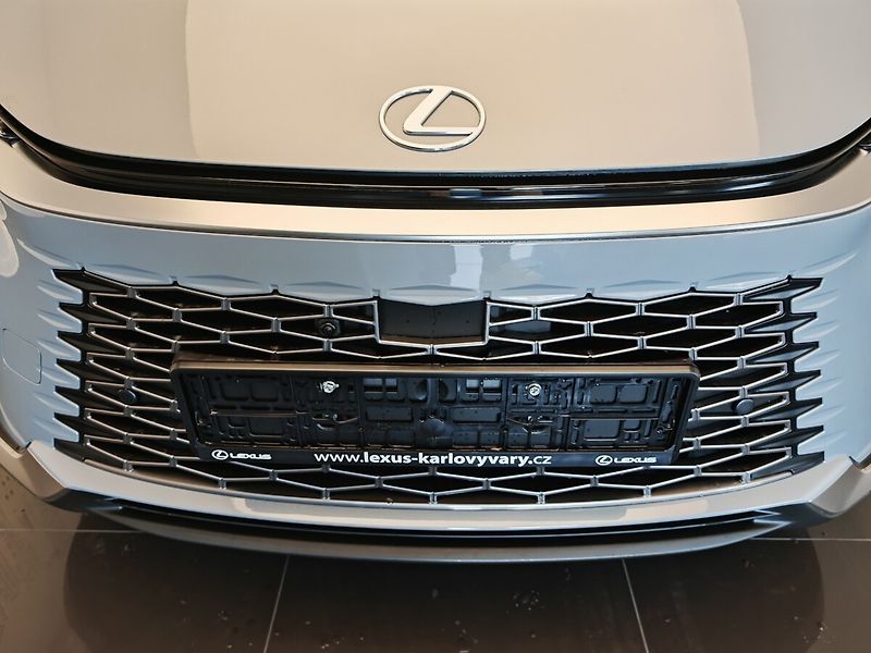 Lexus LBX COOL ADVANCED - fotka 4 z 42